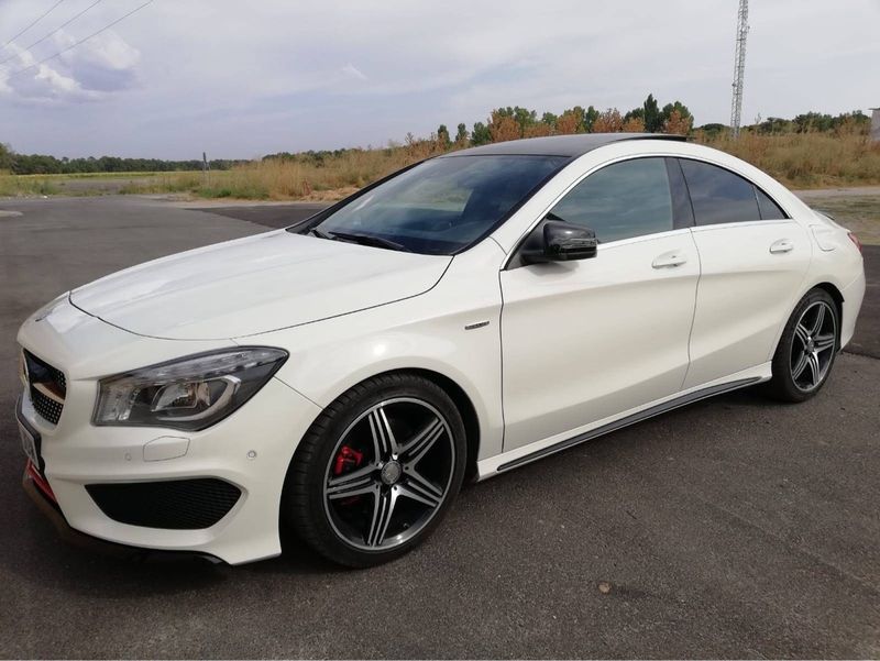 Mercedes-Benz Clase CLA 2015 - foto 1