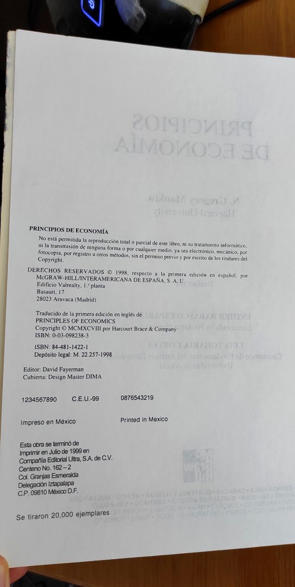 Principios de Economía. N. Gregory Mankiew