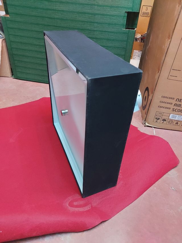 Lampara de techo tamaño aprox. 30x30 cm