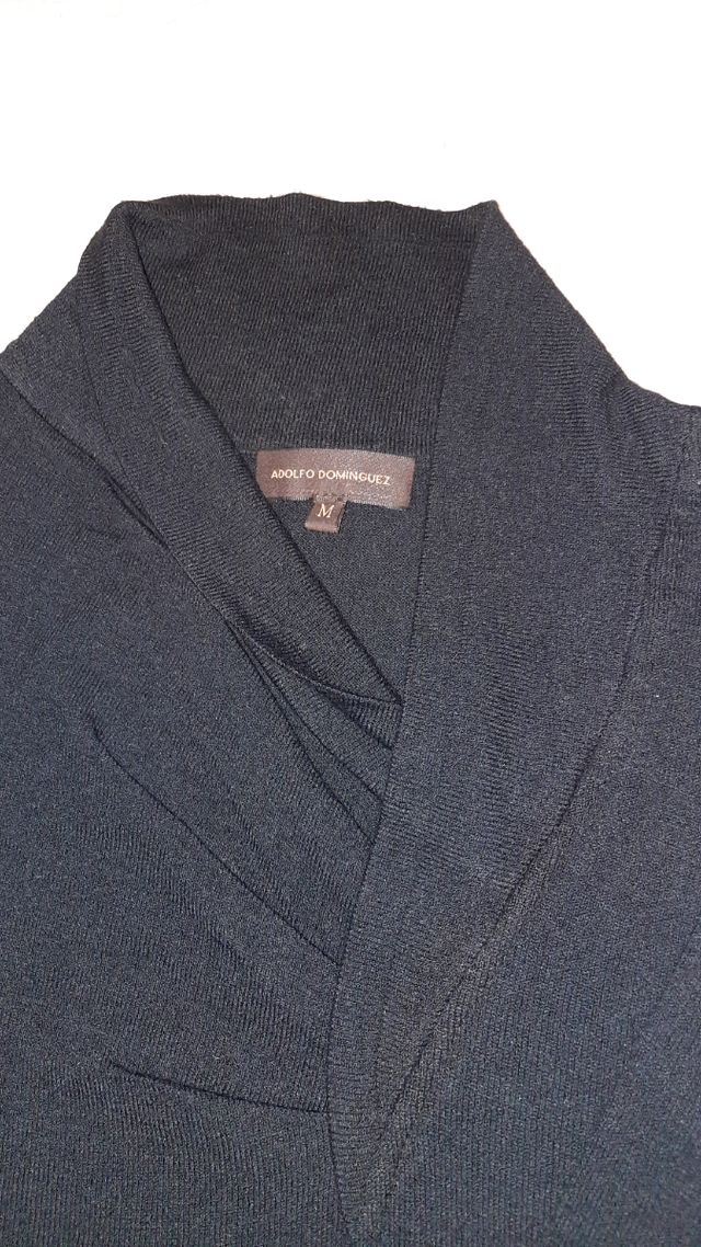 JERSEYS Y CHAQETAcasi nueva VARIAS TALLA PEQUEÑA 1