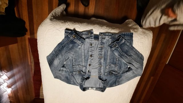 JERSEYS Y CHAQETAcasi nueva VARIAS TALLA PEQUEÑA 1