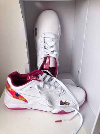 Deportivas\\/zapatilla puma edición limitada barbie de segunda mano por 38  EUR en Palma de Mallorca en WALLAPOP
