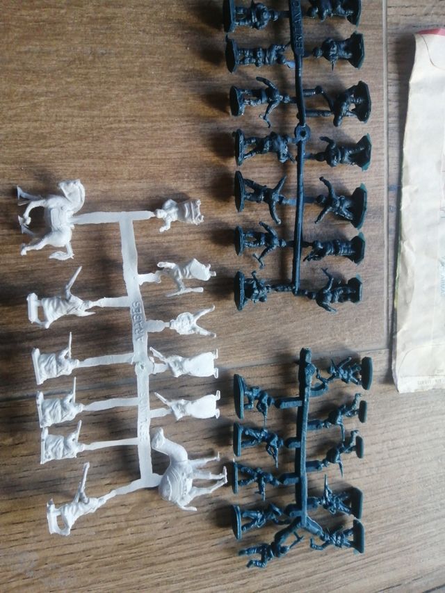 Lotti Montaplex - Tobruk, Ivanhoe, Norvegia...