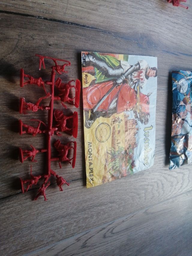 Lotti Montaplex - Tobruk, Ivanhoe, Norvegia...