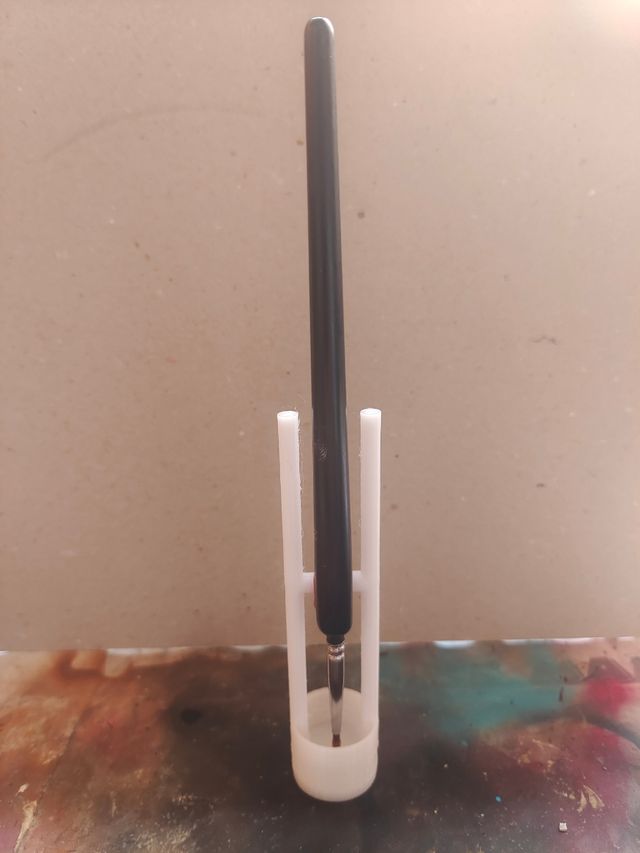 Soporte de limpieza para pinceles
