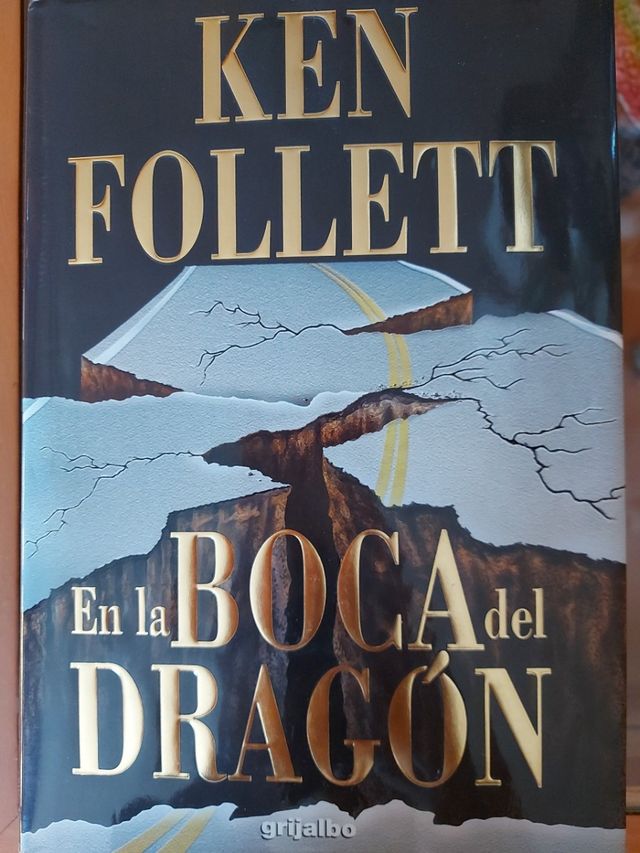 En la boca del dragón