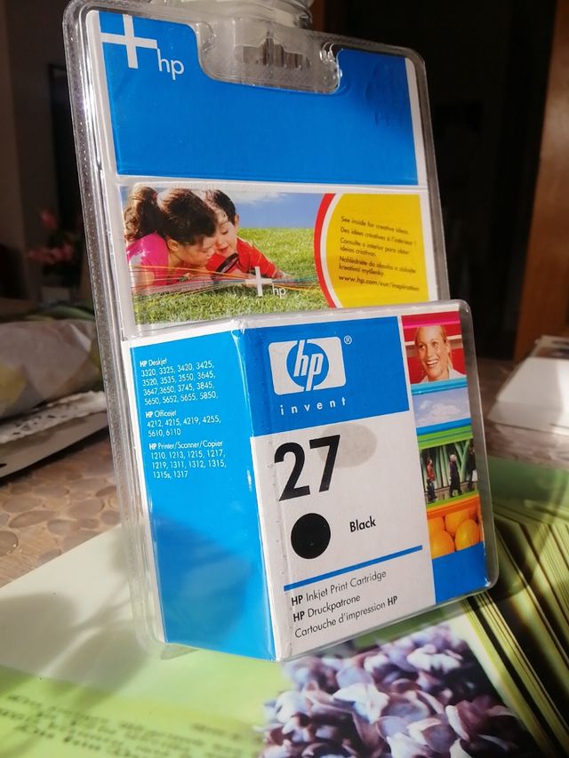cartucho tinta  Negro nuevo a estrenar  HP 27