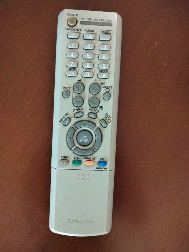 TV 42" SAMSUNG Pantalla de Plasma + TDT nuevo