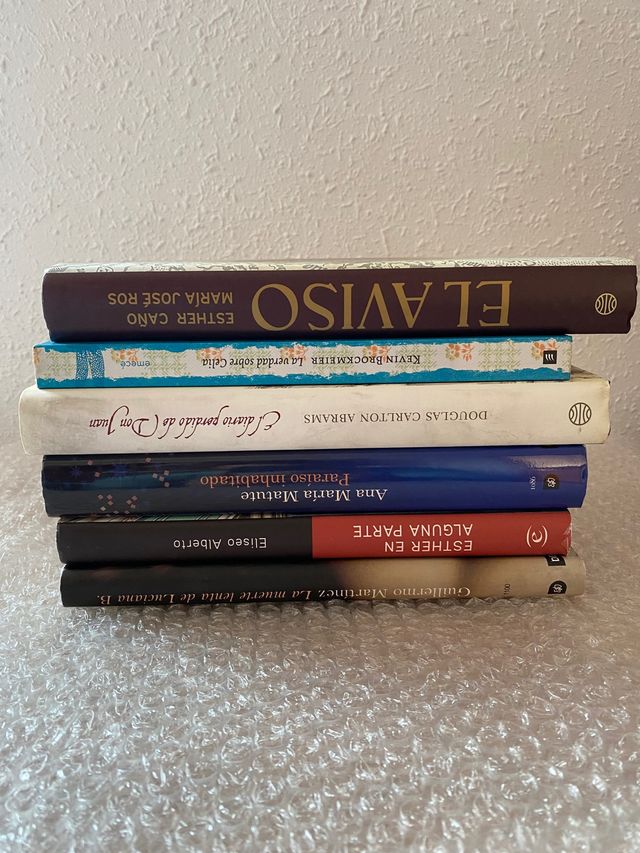 Confezione di 5 libri con copertina rigida