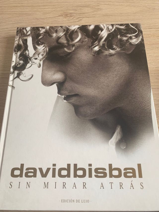 Libro de David Bisbal Sin Mirar Atrás
