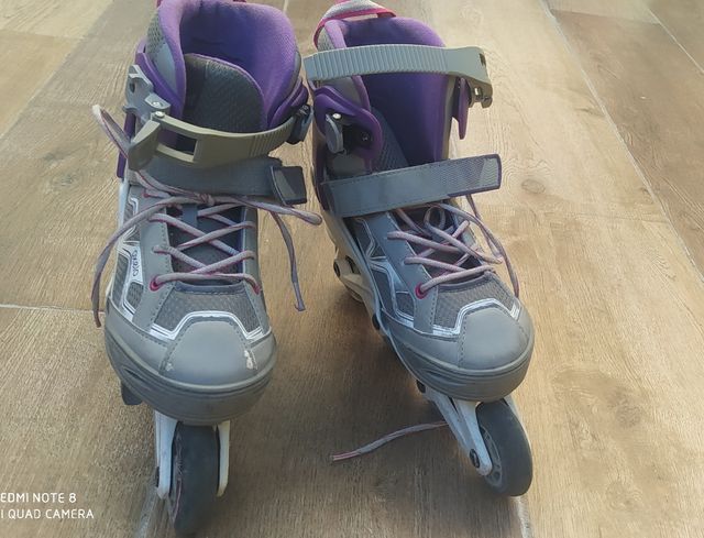 Bonitos patines en línea marca "oxelo" de Decathlo