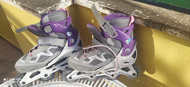 Bonitos patines en línea marca "oxelo" de Decathlo