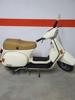 VESPA COSA LX200 de segunda mano por 1.200 EUR en Badajoz en WALLAPOP