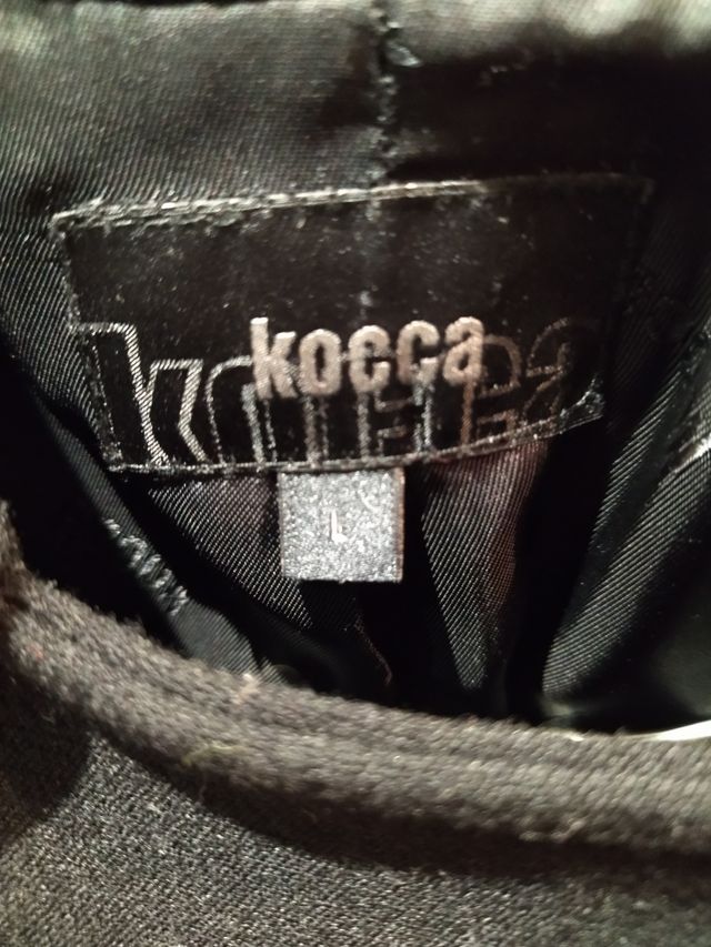 Abrigo negro Kocca