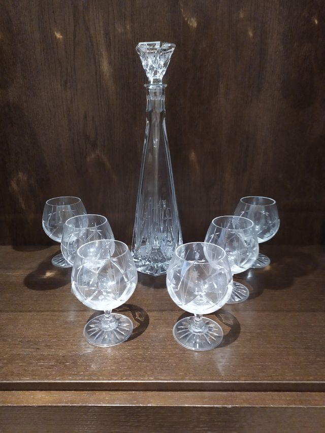 Cristalería cristal tallado.