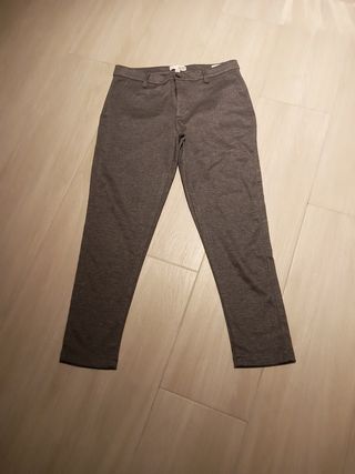 Pantalón Solid talla 32 equivale 42 de segunda mano por 39 EUR en Ermua en  WALLAPOP
