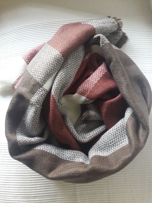 Maxi bufanda suave tonos tierra