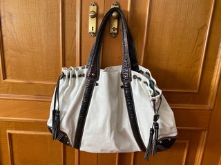 Bolso blanco Tous de segunda mano por 55 EUR en Vigo en WALLAPOP