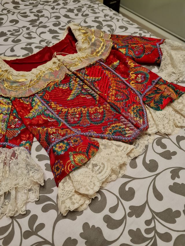 traje fallera niña( venta o alquiler)