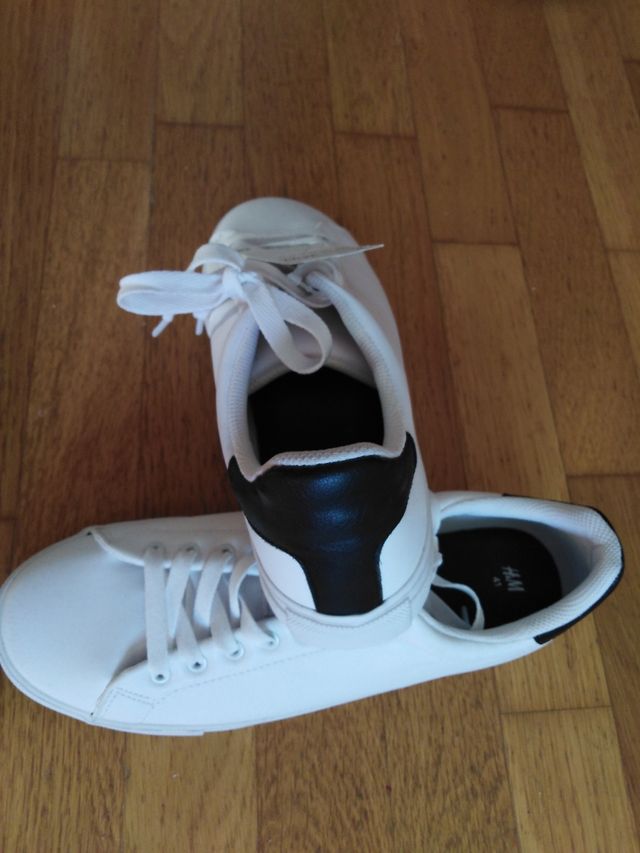 zapatillas blancas sin estrenar