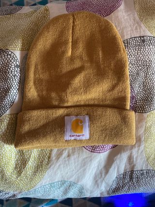 Gorro Carhartt de segunda mano en Madrid en WALLAPOP