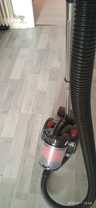 Aspirador ciclónico Carrefour de segunda mano por 30 EUR en León en WALLAPOP