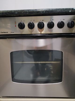 Conjunto horno - vitrocerámica de segunda mano por 95 EUR en Pasai Antxo en  WALLAPOP