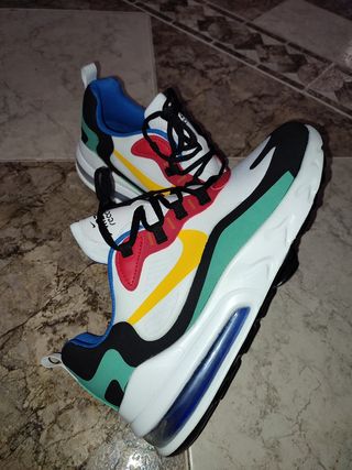 Tenis Nike react de segunda mano por 45 EUR en Málaga en WALLAPOP