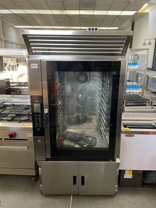 HORNO MIXTO INDUSTRIAL ITALIANO de segunda mano por 2.600 EUR en Toledo en  WALLAPOP