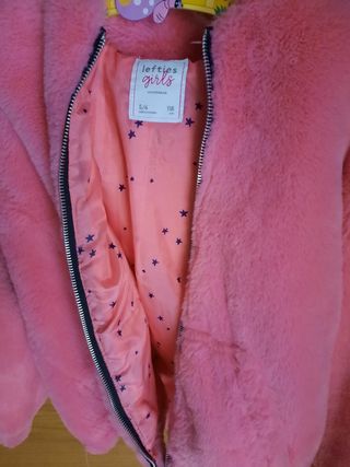 Cazadora abrigo niña Lefties de segunda mano por 5 EUR en Valladolid en  WALLAPOP