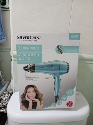 Secador de pelo irónico lidl nuevo de segunda mano por 20 EUR en Getafe en  WALLAPOP