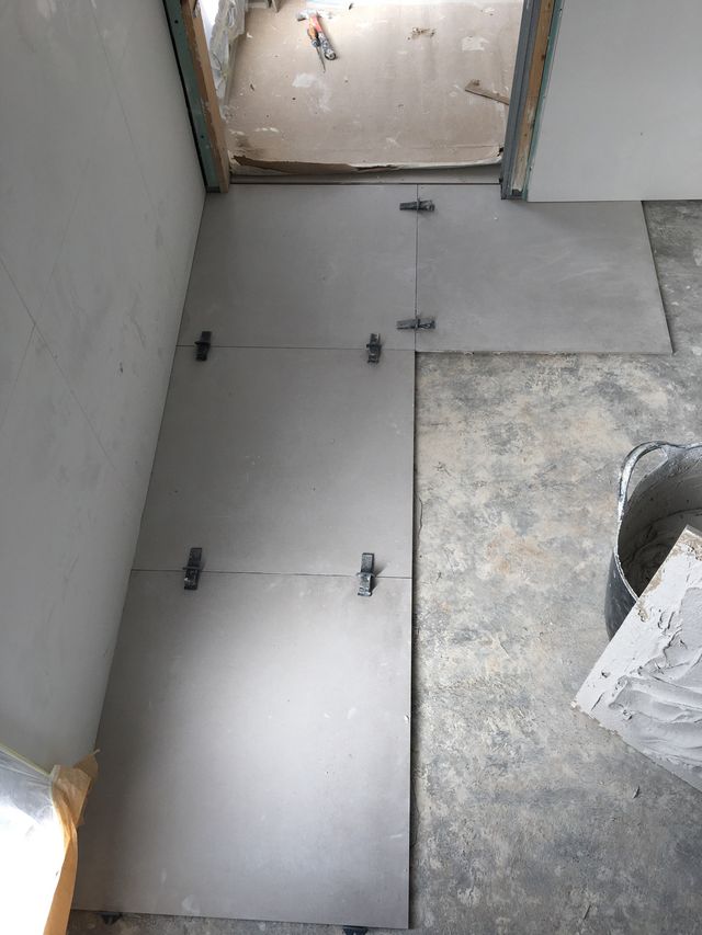 Enstalacion azulejos ventanas puertas todo