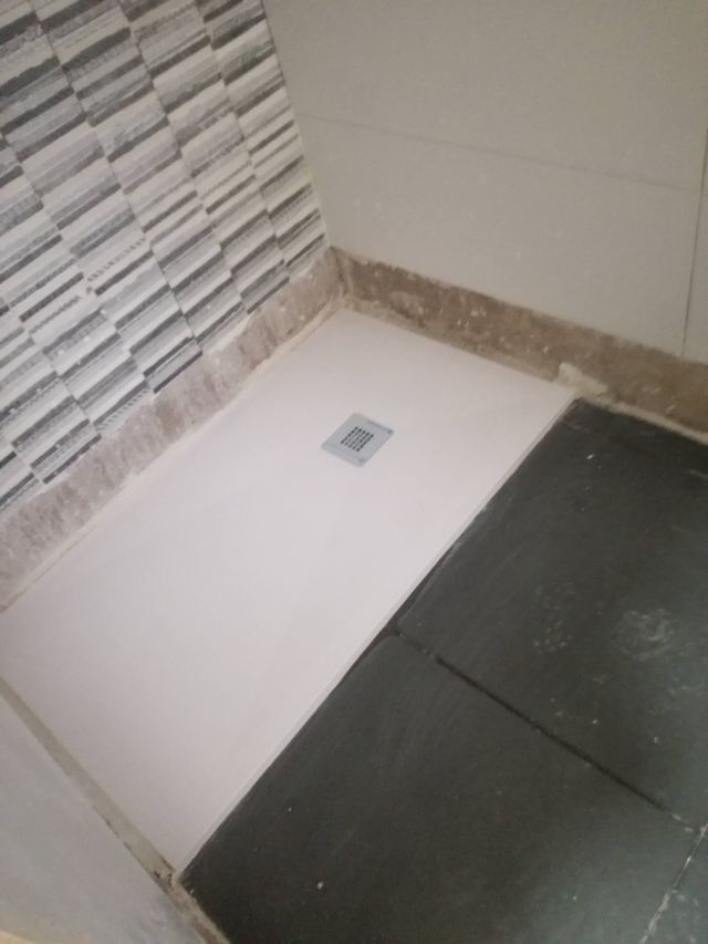 Enstalacion azulejos ventanas puertas todo