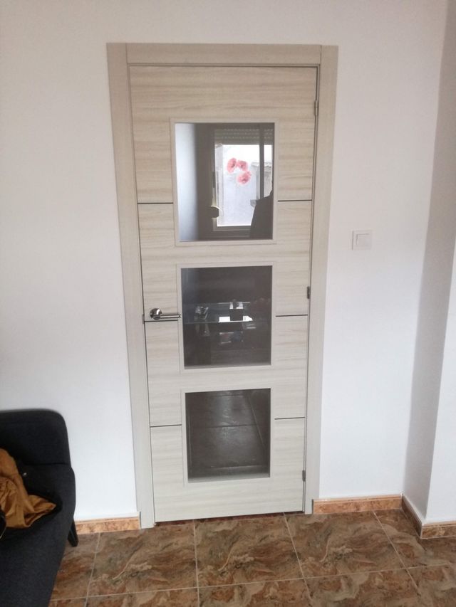 Enstalacion azulejos ventanas puertas todo