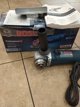 AMOLADORA BOSCH de segunda mano por 85 EUR en Figueres en WALLAPOP
