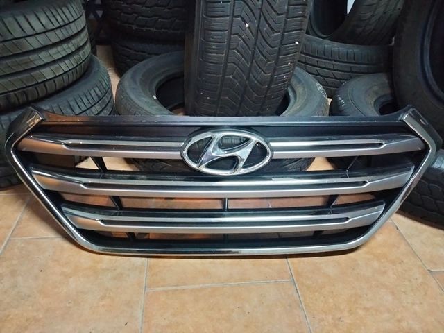 REJILLA Hyundai Tucson TL