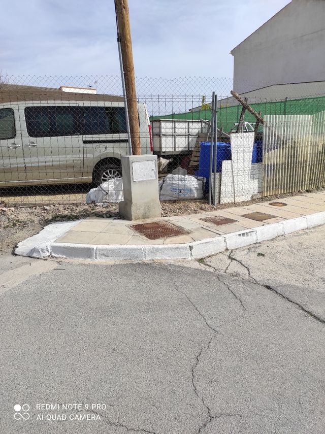 Solar urbano de 171 metros cuadrados en Cela