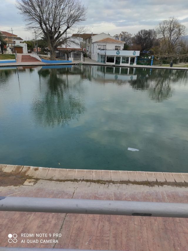 Solar urbano de 171 metros cuadrados en Cela