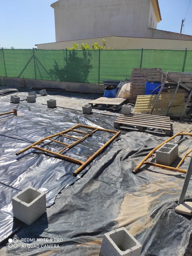 Solar urbano de 171 metros cuadrados en Cela