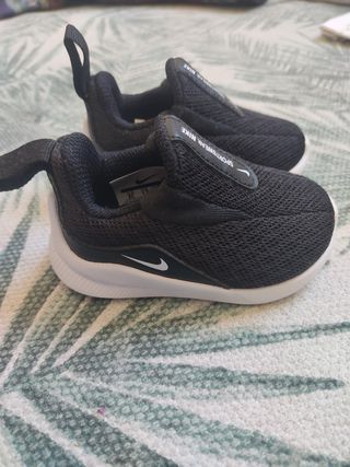 Zapatillas Nike talla 17 de segunda mano por 14 EUR en Getafe en WALLAPOP