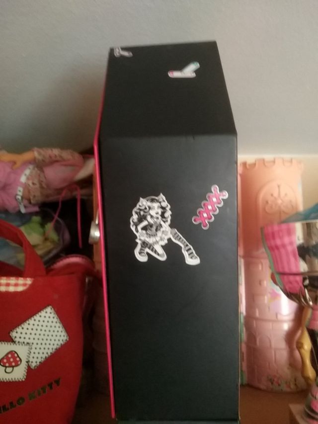 taquilla Monster high