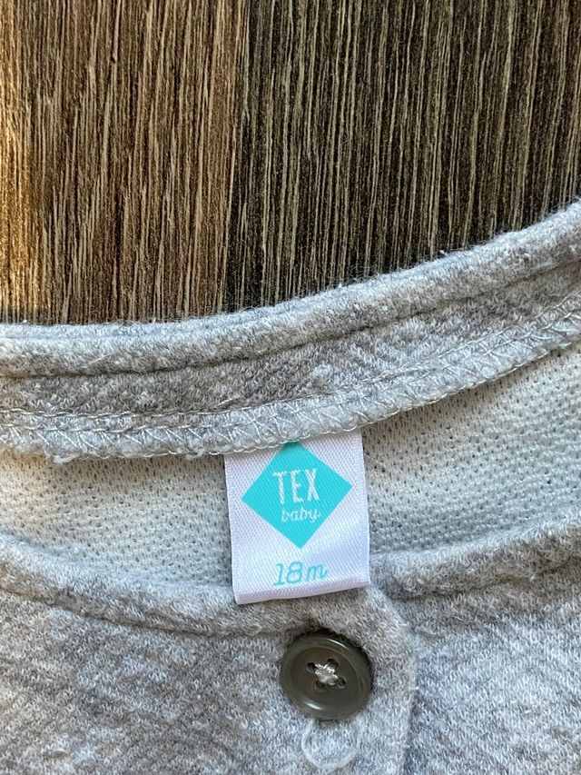 Chaqueta volante talla 18 meses