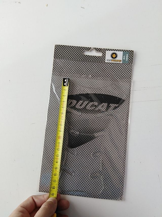 Moto adhesivos depósito resina transparente