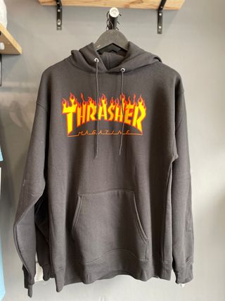 Sudadera Trasher de segunda mano en WALLAPOP