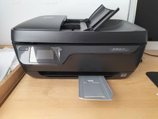 Hp Officejet 3831+cartuchos de segunda mano por 65 EUR en Leganés en  WALLAPOP