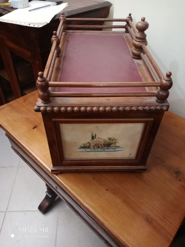 antico Portagioie dei primi del novecento