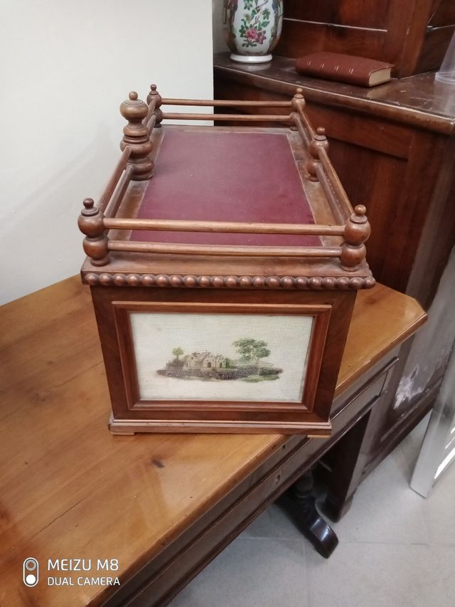 antico Portagioie dei primi del novecento