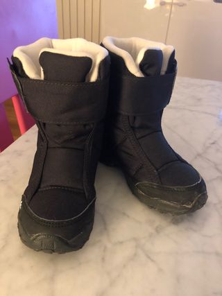 Botas nieve niño\\/a talla 25 de segunda mano por 12 EUR en Sant Cugat del  Vallès en WALLAPOP
