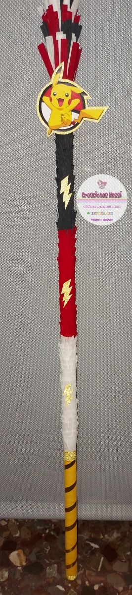 PIÑATA POKEBOLA PIKACHU