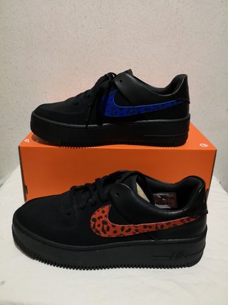 Zapatillas Nike Pegasus de segunda mano en Alicante en WALLAPOP